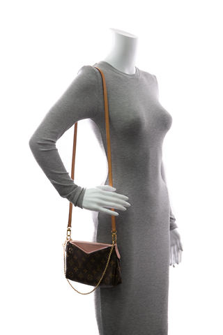 Louis-Vuitton-Pallas-Clutch-298848