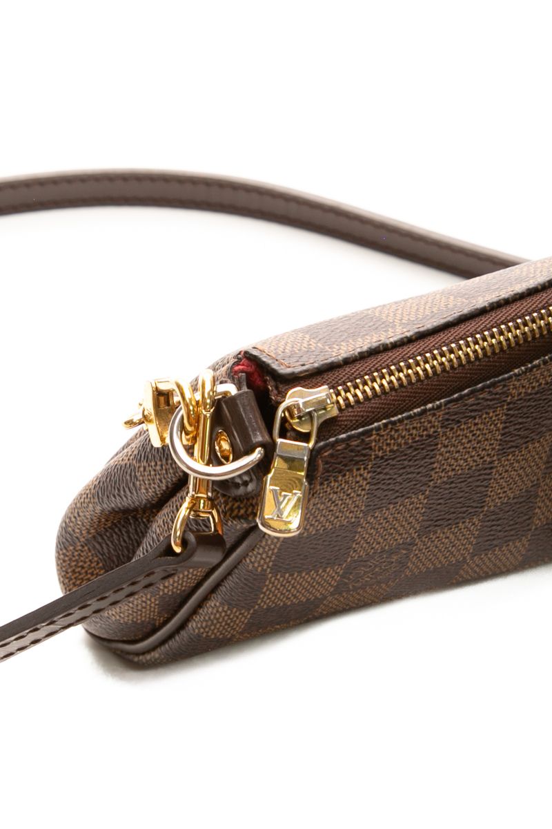 Eva Clutch