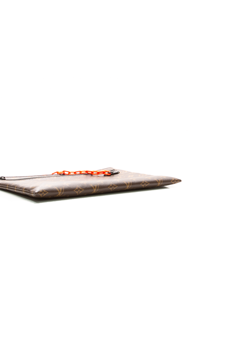Virgil A4 Pouch