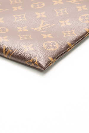 Virgil A4 Pouch