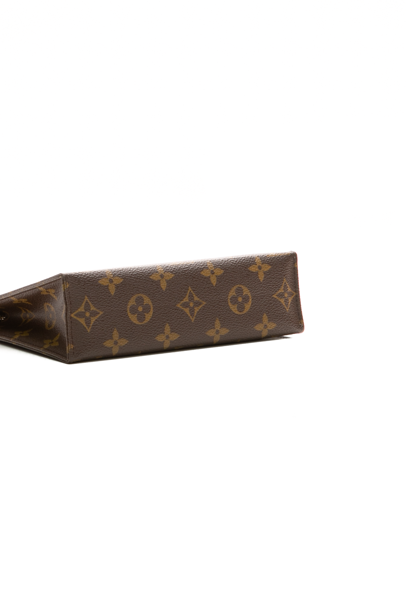 Toiletry Pouch 19