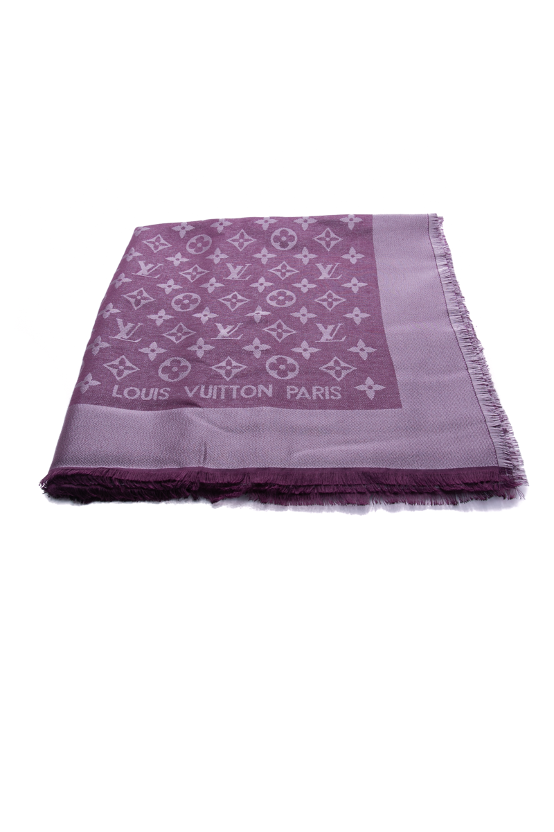 Louis-Vuitton-Monogram-Shine-Shawl-298108