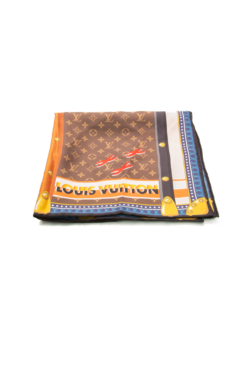 Louis-Vuitton-Trunk-In-Love-Scarf-298830