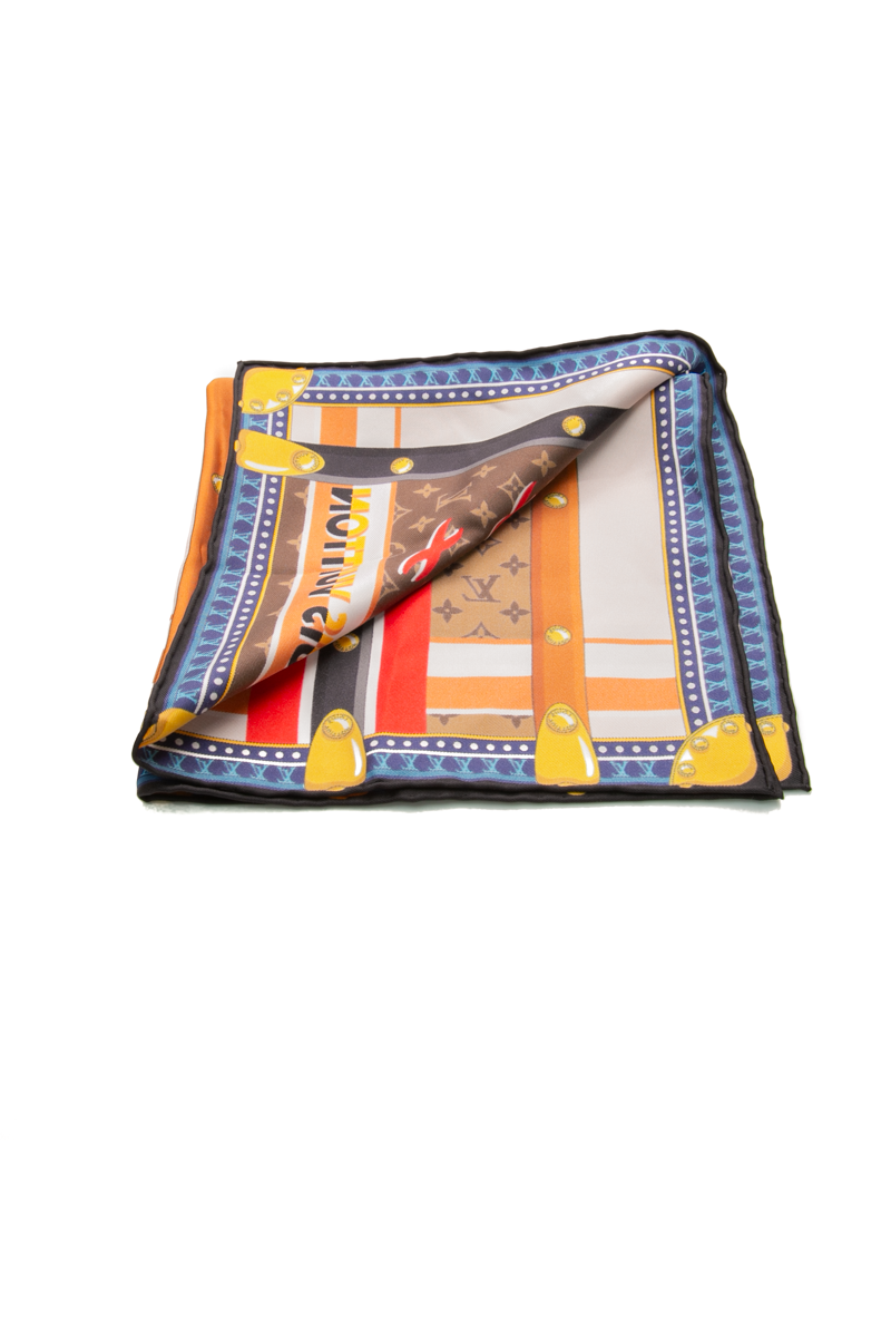 Trunk In Love Scarf