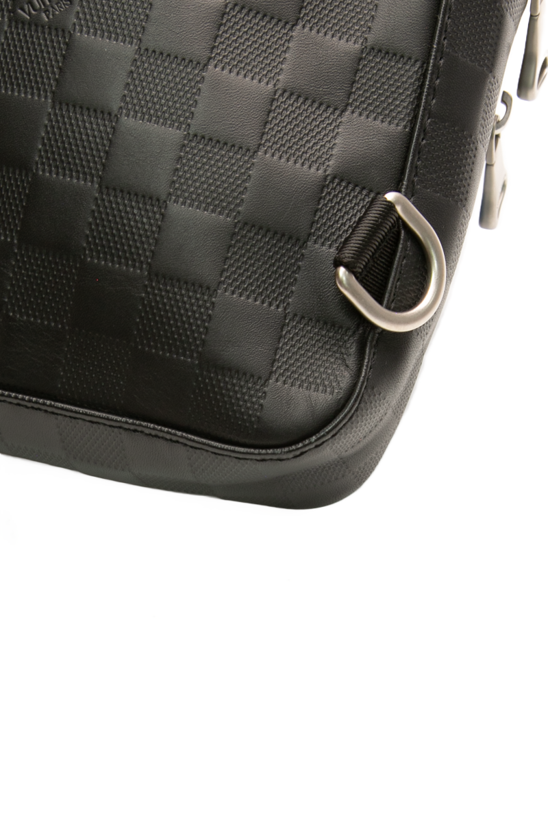 Avenue Sling Bag
