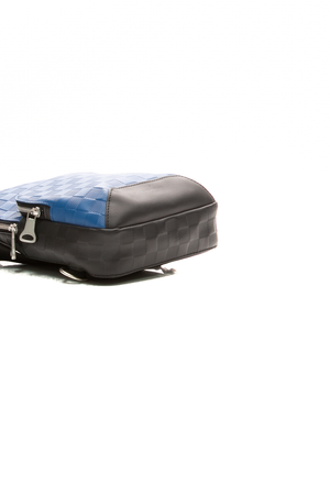 Avenue Sling Bag