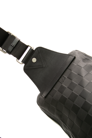 Avenue Sling Bag