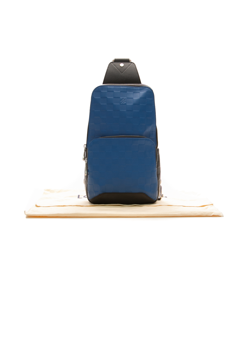 Avenue Sling Bag