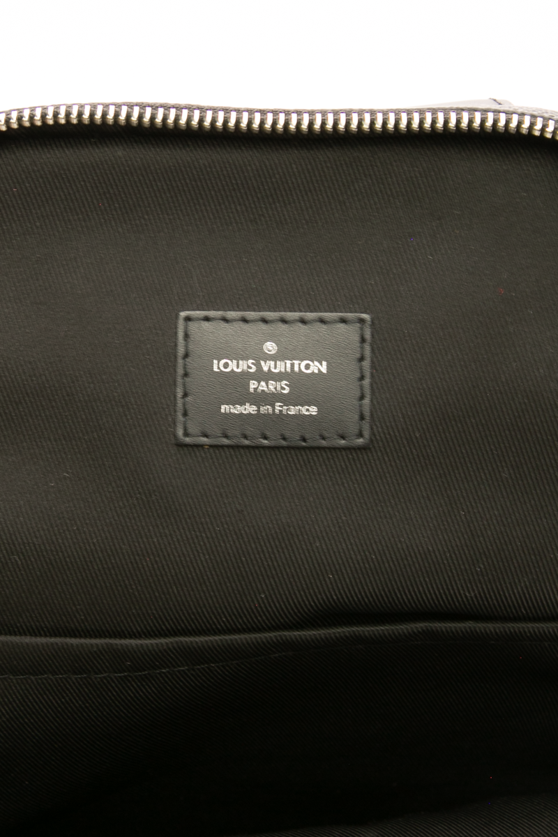 Avenue Sling Bag
