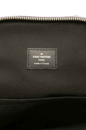 Avenue Sling Bag