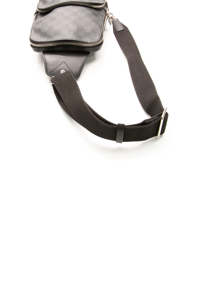 Avenue Sling Bag
