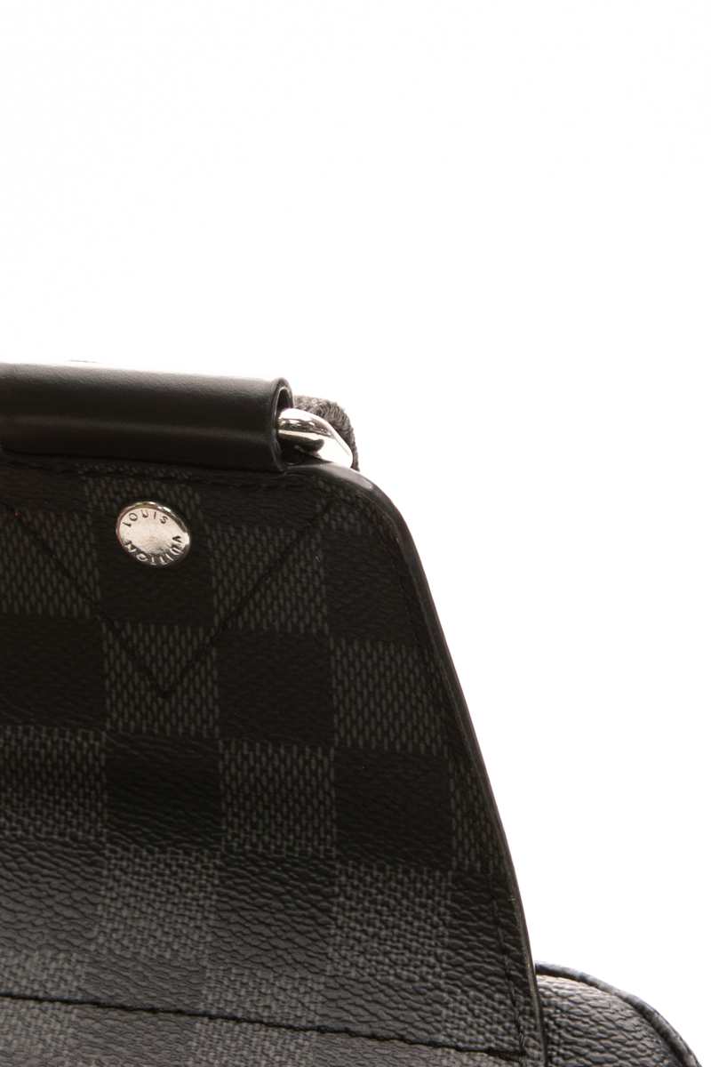 Avenue Sling Bag