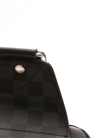 Avenue Sling Bag