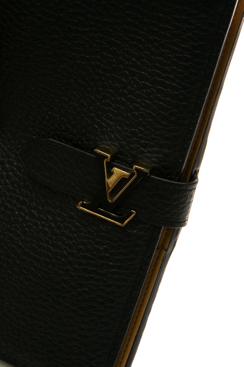 Vertical Capucines Wallets