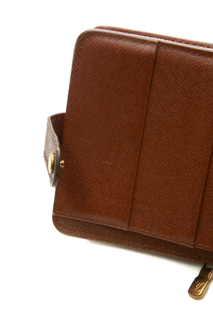 Vintage Compact Wallet