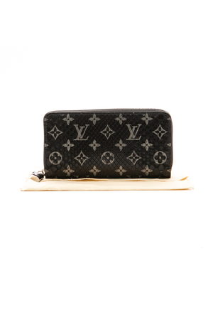 Exotic Zippy Wallet