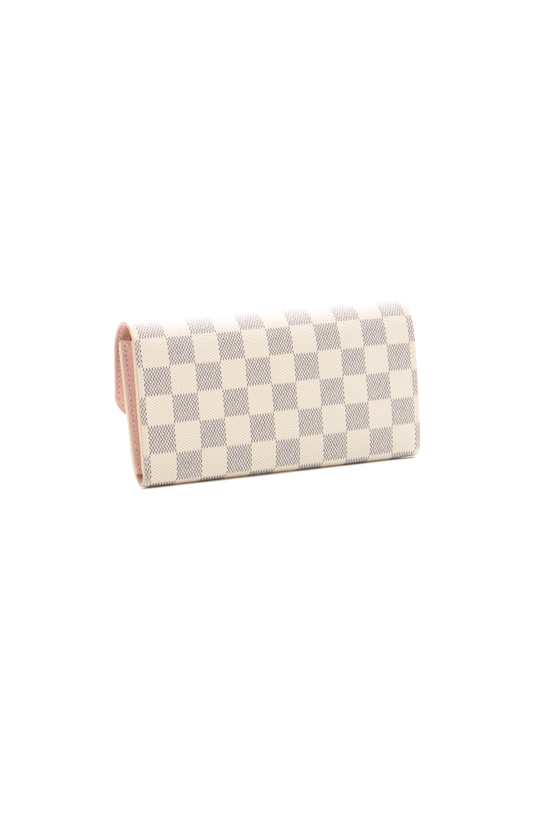 Emilie Wallet