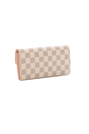 Emilie Wallet