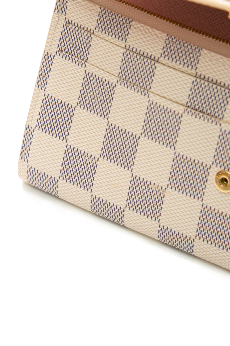 Emilie Wallet
