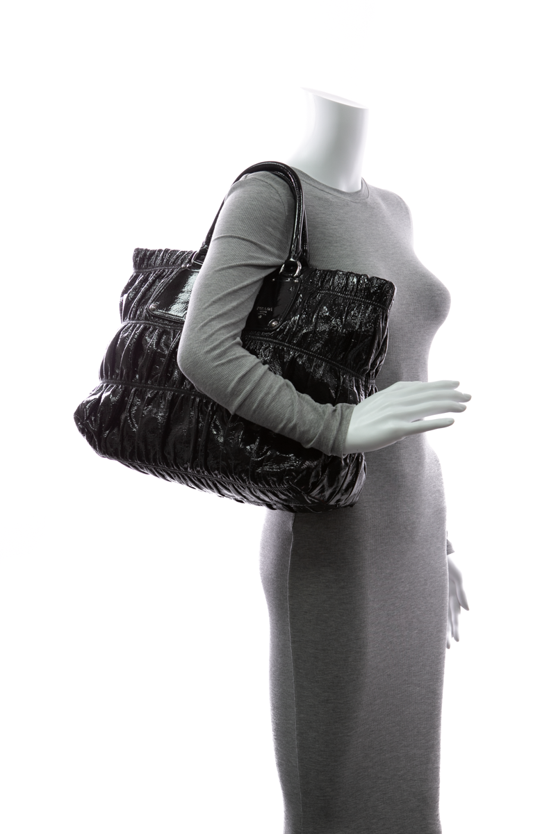 Prada-Gauffre-Tote-Bag-297419