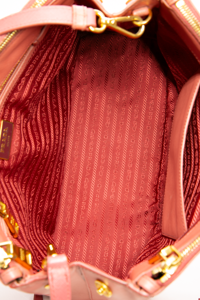 Medium Galleria Tote Bag