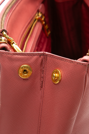 Medium Galleria Tote Bag