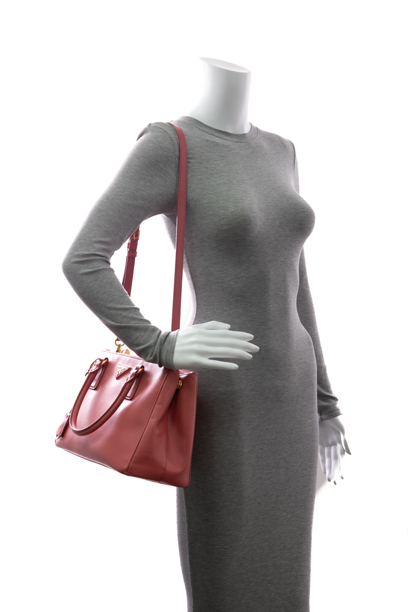 Medium Galleria Tote Bag