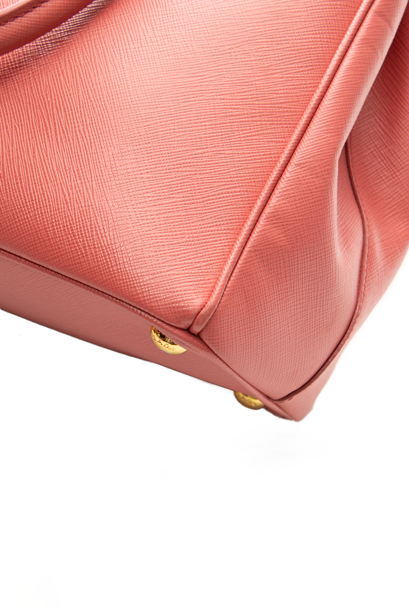 Medium Galleria Tote Bag