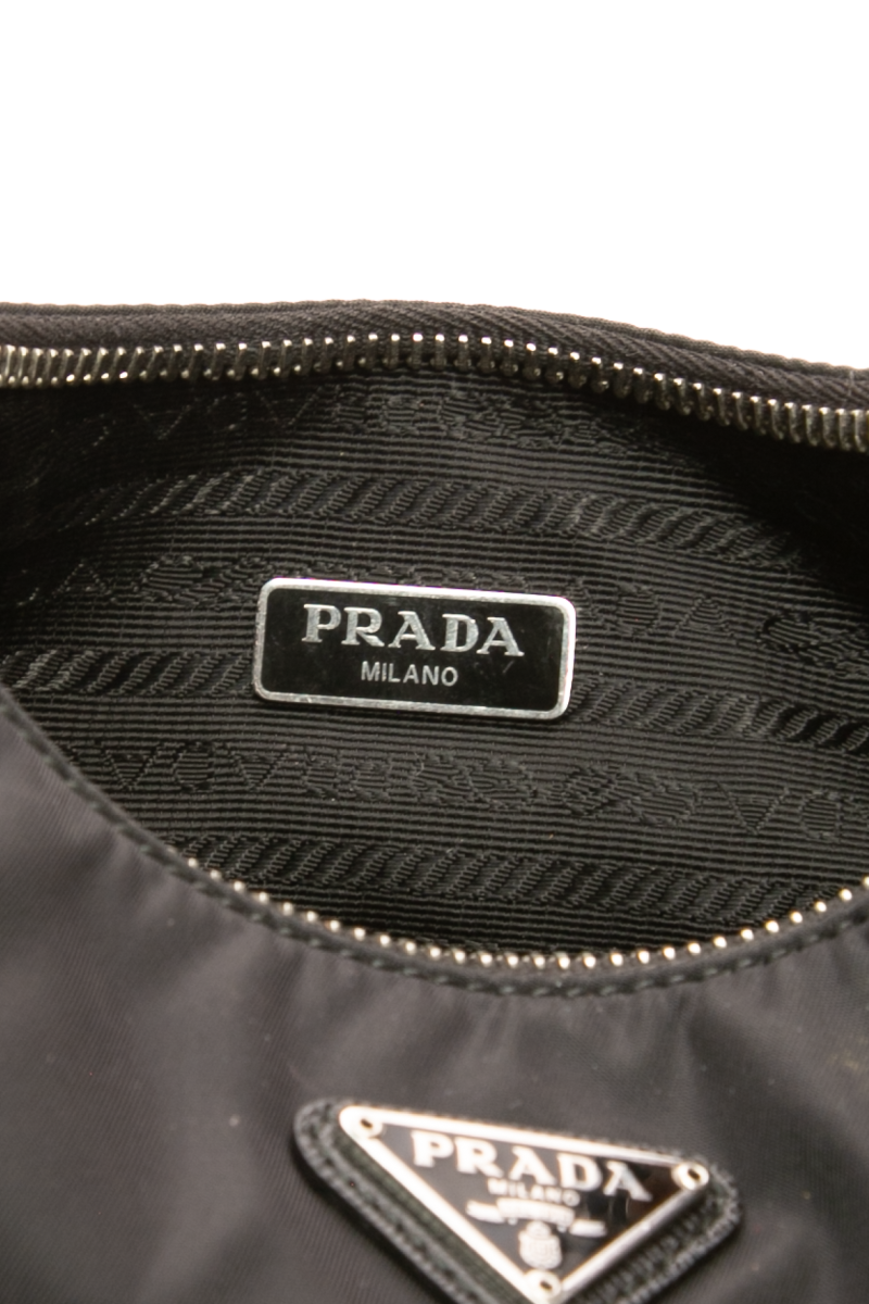 Re-edition 2005 Shoulder Bag