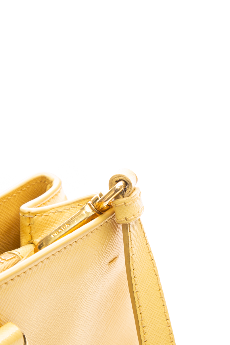 Medium Galleria Tote Bag