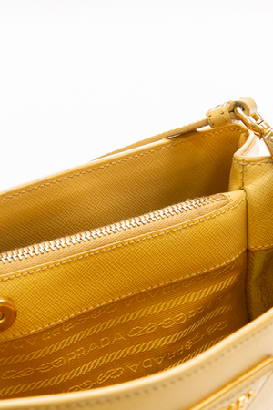 Medium Galleria Tote Bag