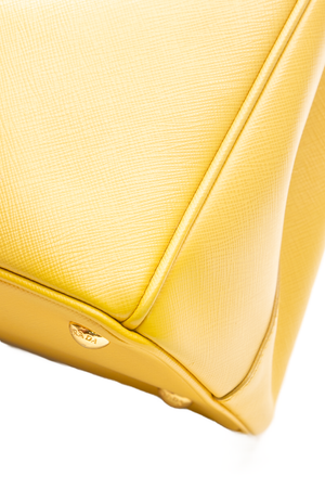 Medium Galleria Tote Bag