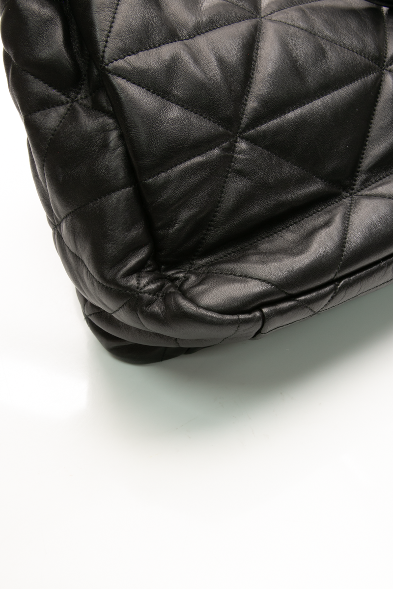 Flou Dynamique Large Tote Bag