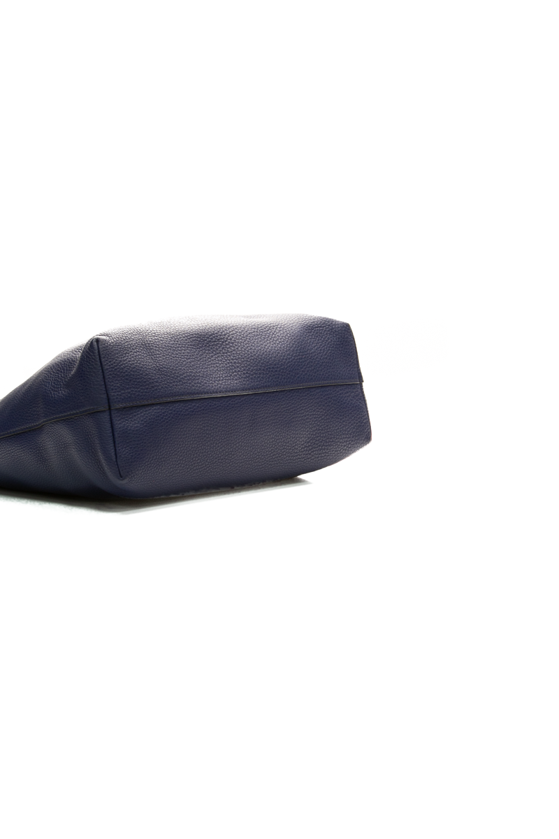 Vitello Daino Tote Bag