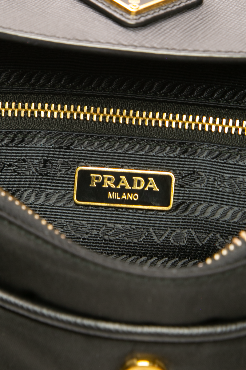 Chain Crossbody Bag