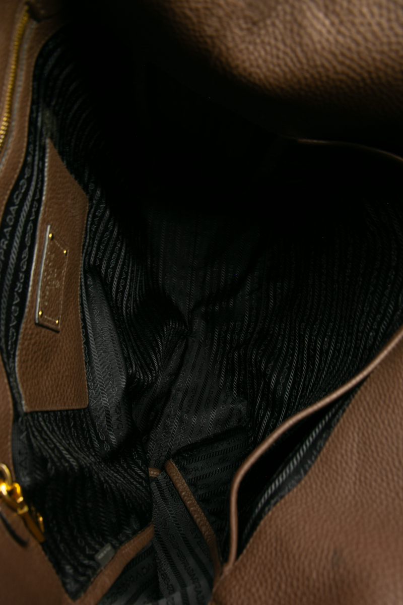 Vitello Daino Tote Bag