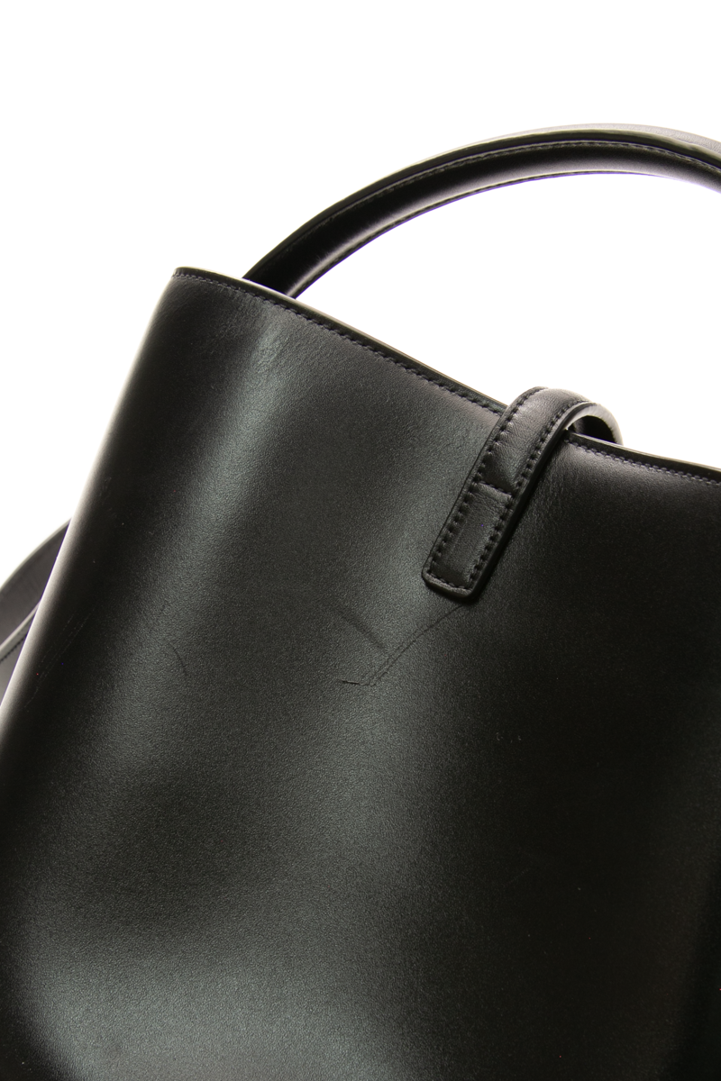 Le 37 Bucket Bag