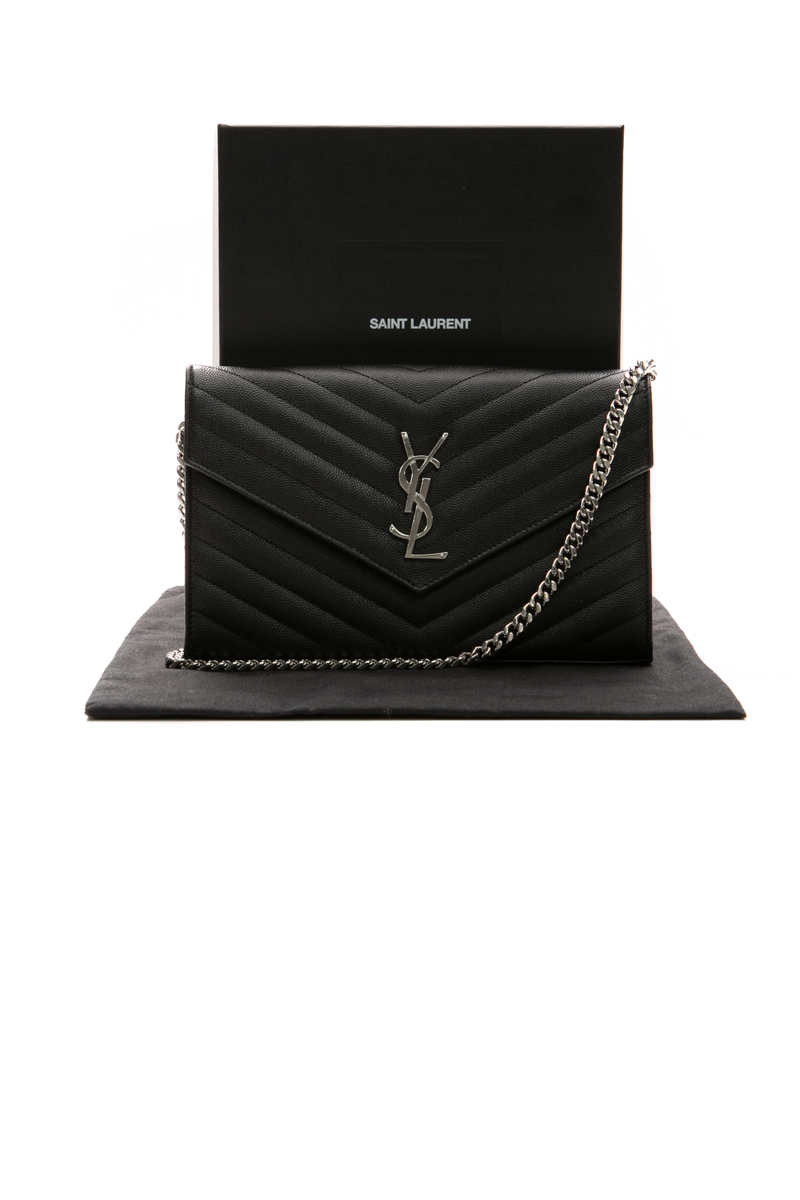 Cassandre Envelope Chain Wallet Bag