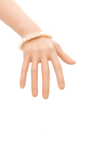 Sydney-Evan-Diamond-Pave-Bar-Pearl-Bracelet-298430