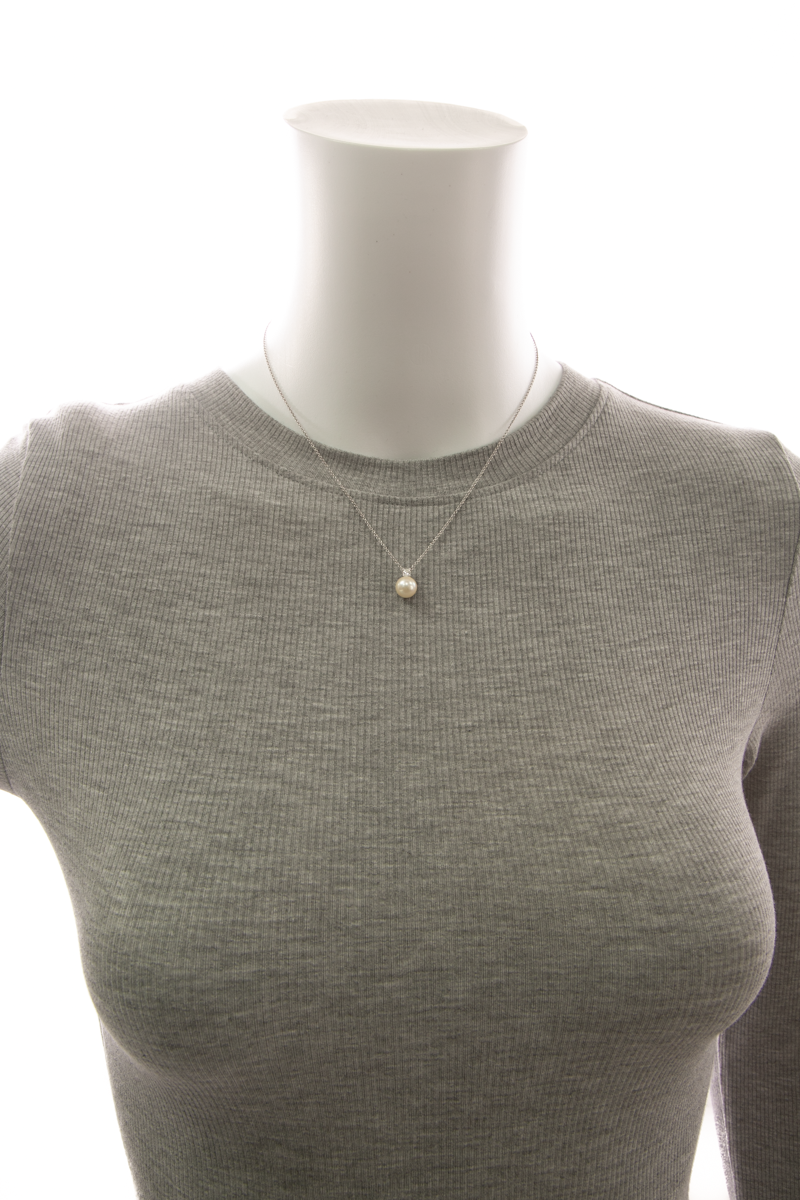 Signature Pearls Pendant Necklace