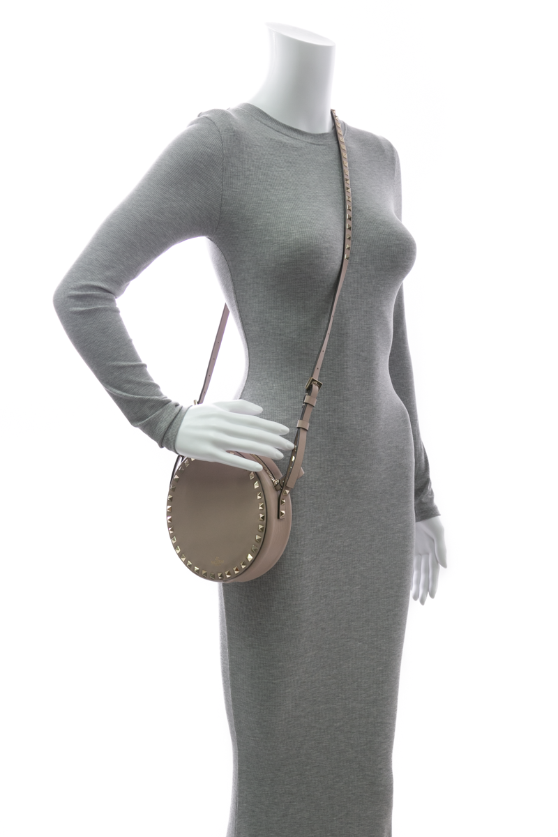 Valentino-Round-Rockstud-Crossbody- Bag-295334