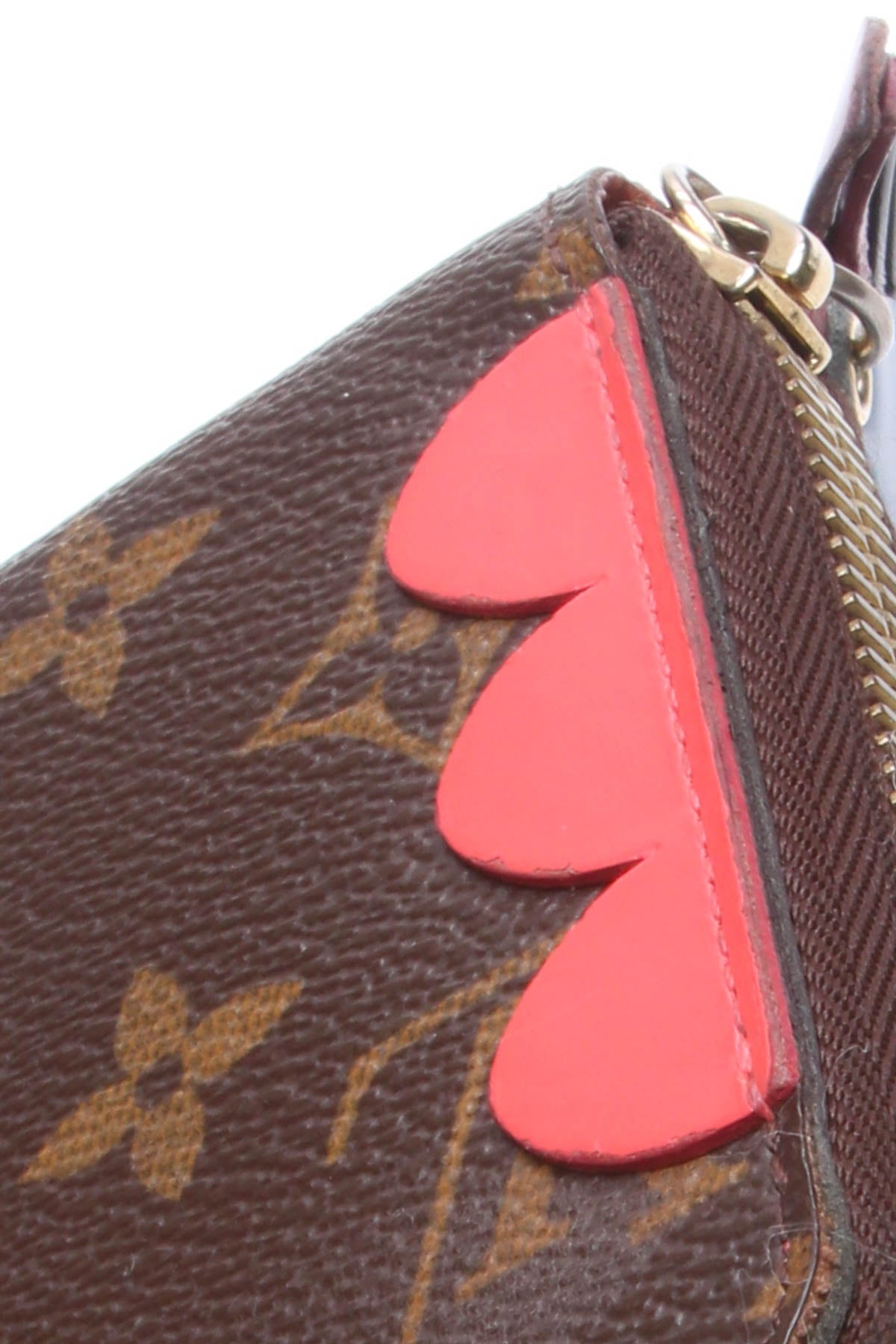 Louis Vuitton Totem Zippy Wallet