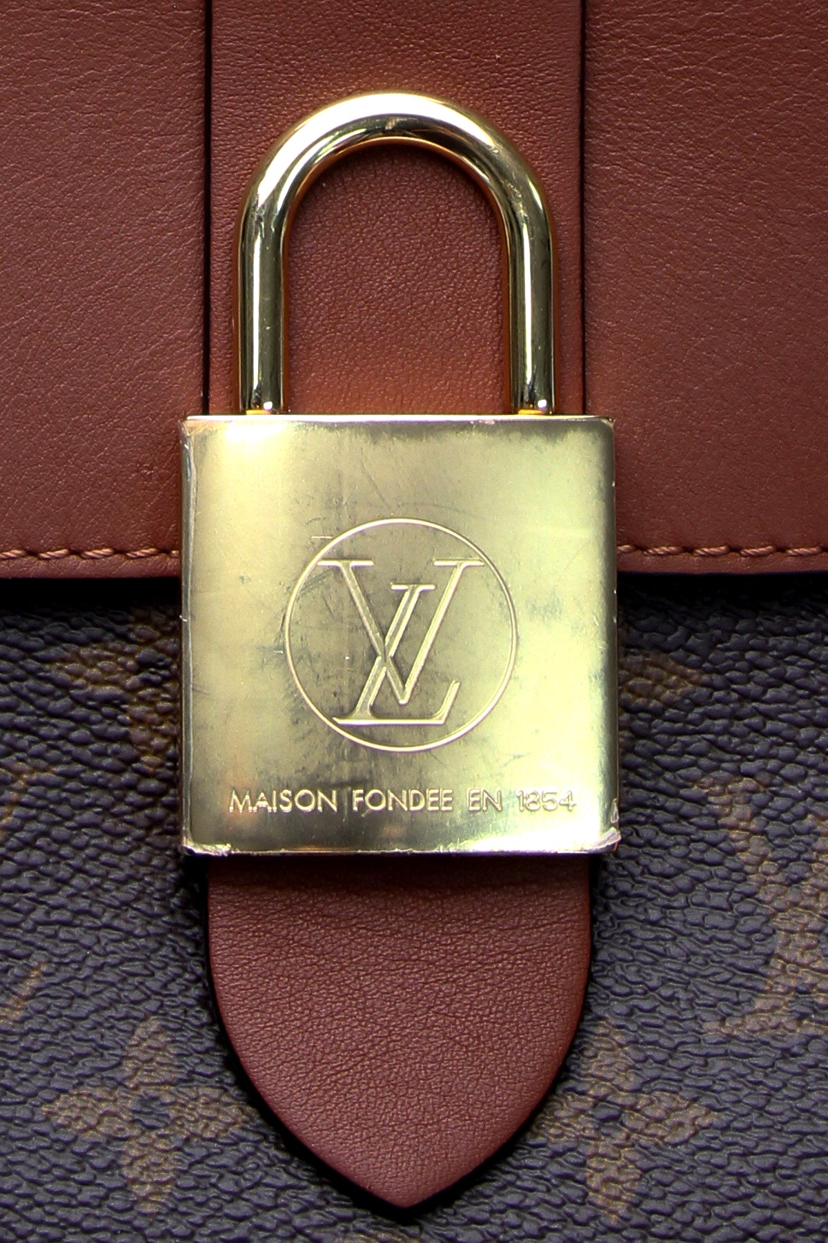 Louis Vuitton Locky BB Bag – ZAK BAGS ©️