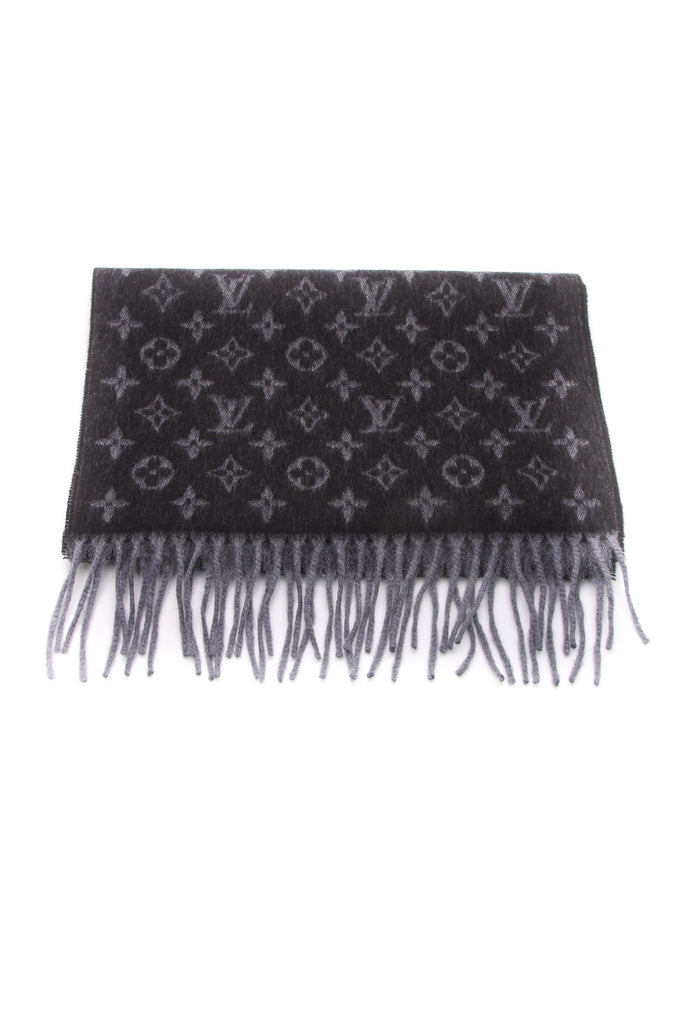 Louis Vuitton Shawl Review - My experience at LV-Store 